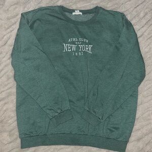 FULL TILT New York Embroidered Womens Crewneck Sweatshirt
